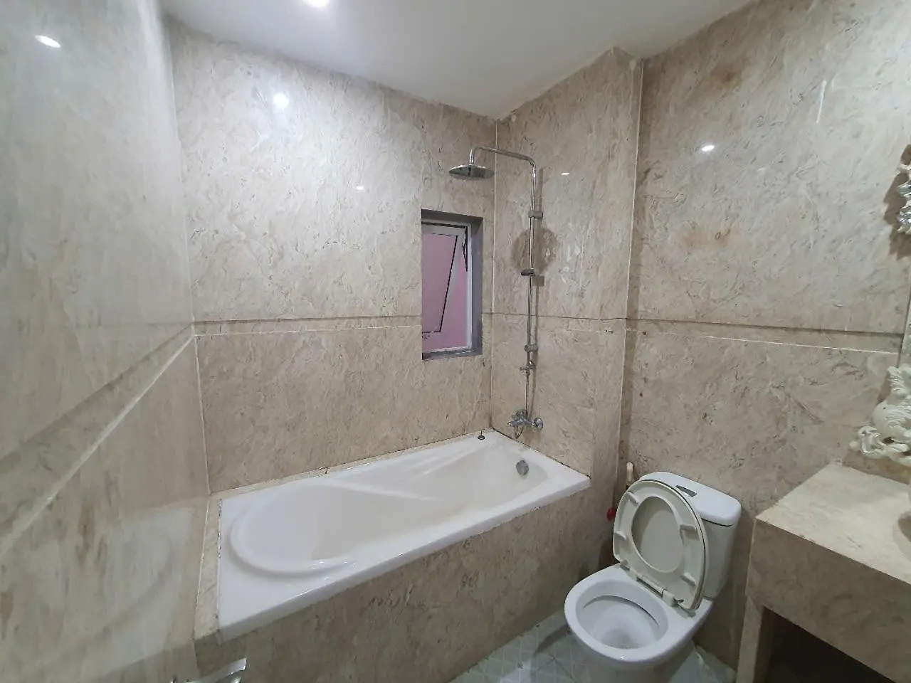 Sen Alley Dormitory & Restaurant Hostel Ho Chi Minh City