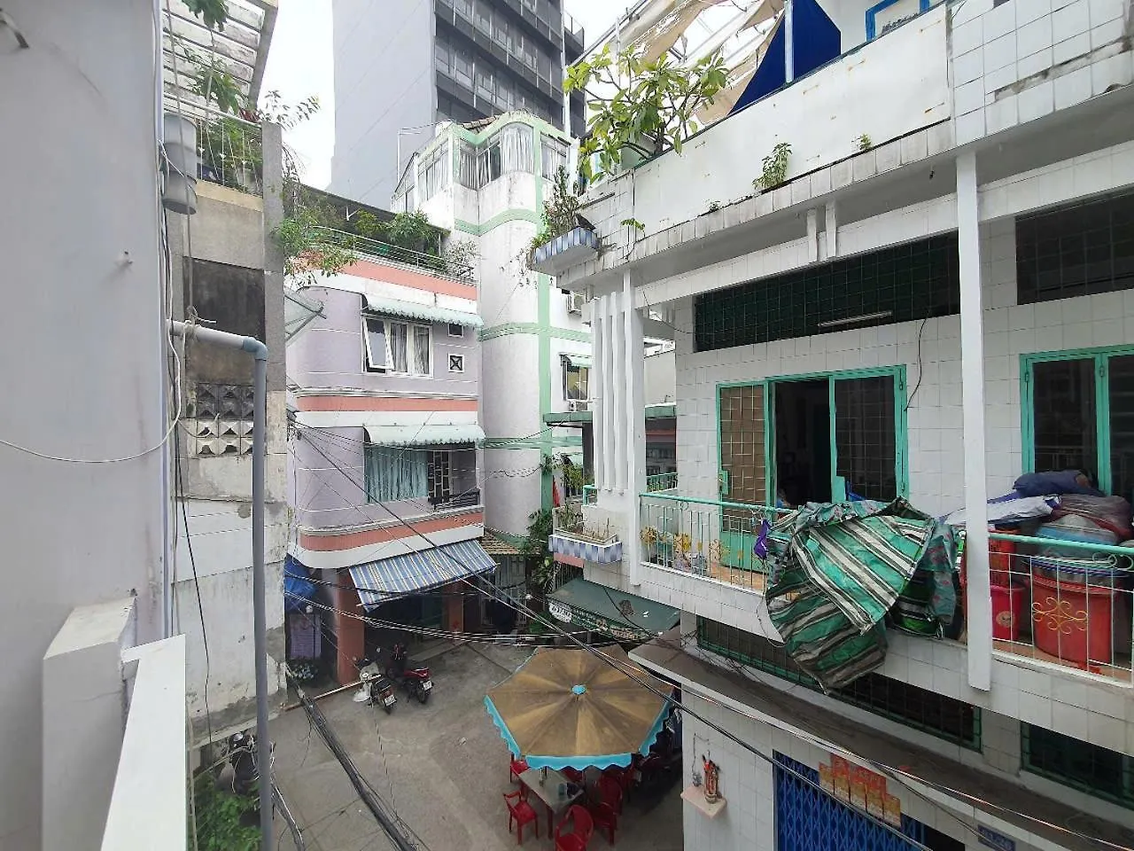 Vandrerhjem Sen Alley Dormitory & Restaurant Vandrehjem Ho Chi Minh-Byen